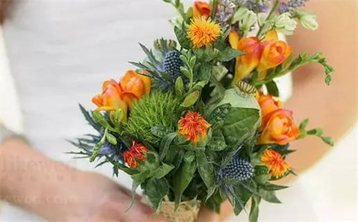 2025年09月04日结婚吉日查询 宜办婚礼吉日查询