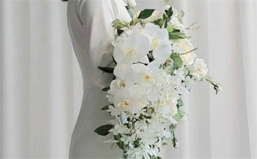 2025年06月25日结婚日子如何 办喜事吉利吗